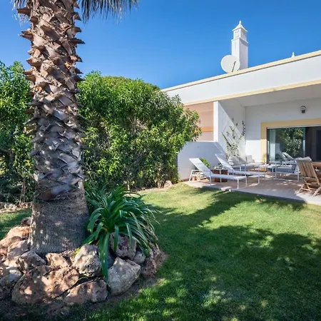 Casa Relax A Olhos * 阿尔布费拉