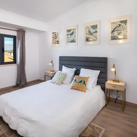 Casa Relax A Olhos Αλμπουφέιρα